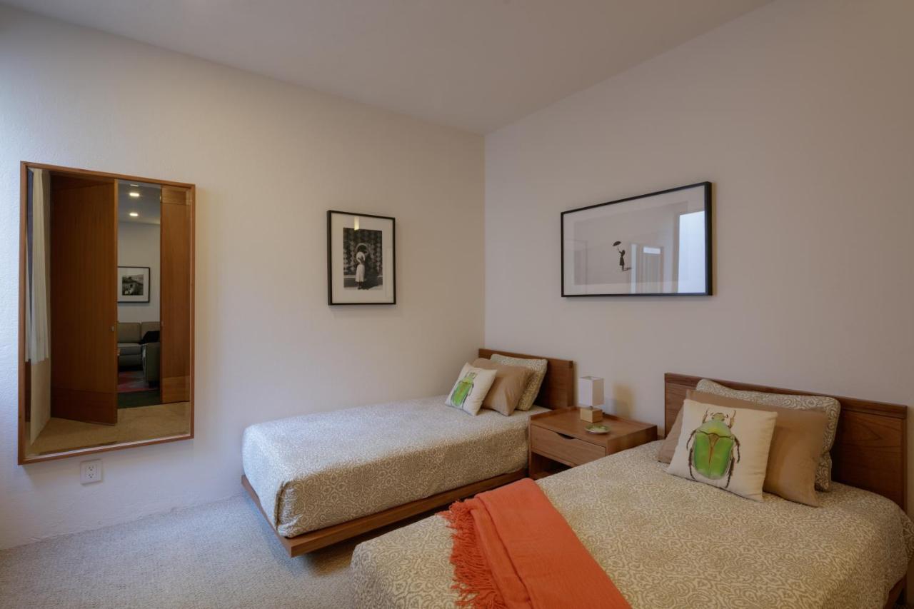 Suites Everness Guadalajara Ngoại thất bức ảnh