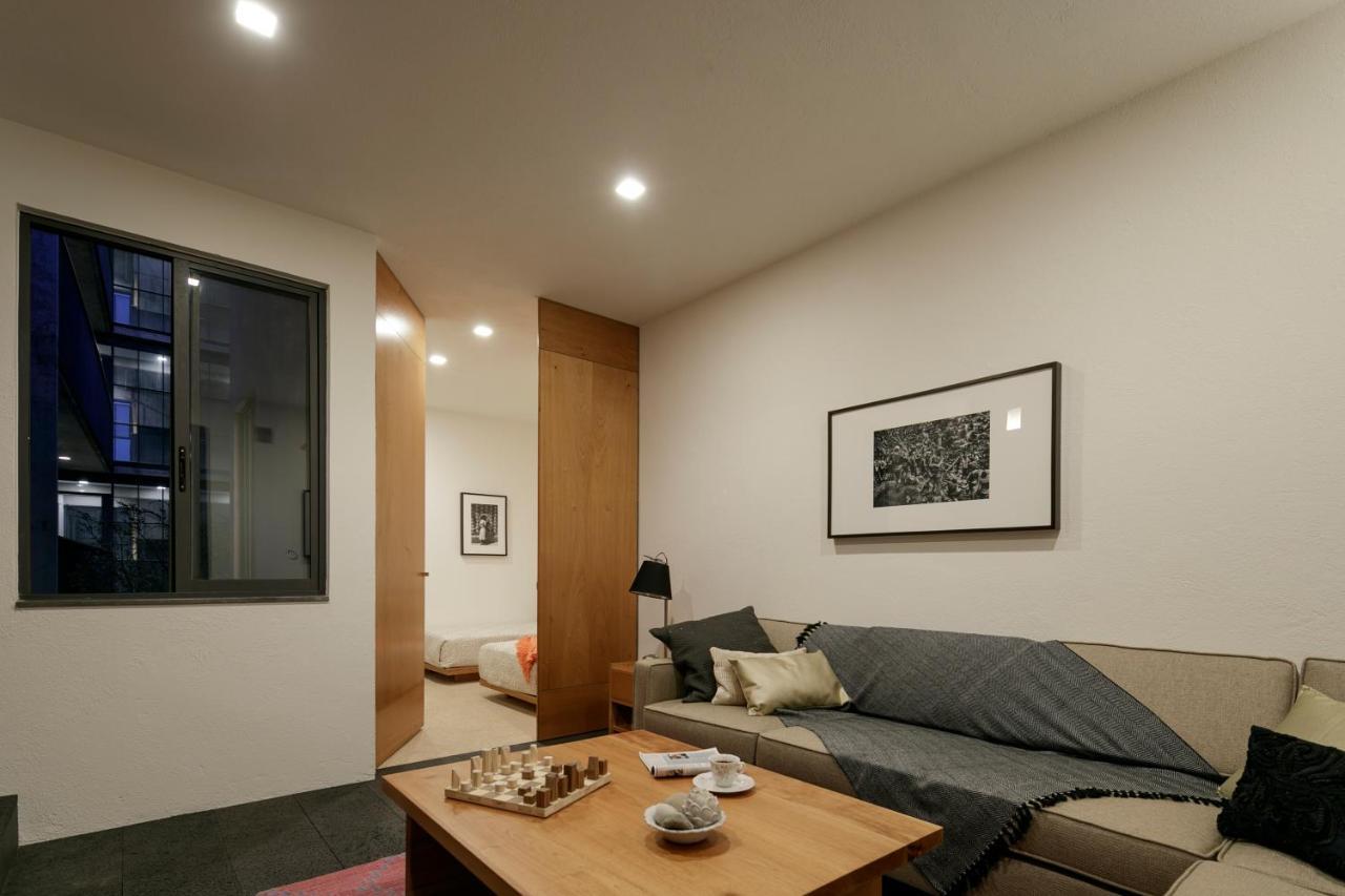 Suites Everness Guadalajara Ngoại thất bức ảnh